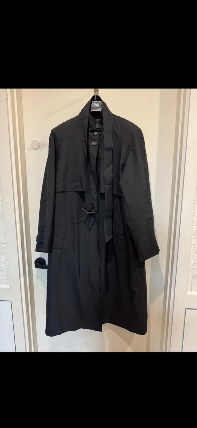 Amomento 아모멘토 패디드 트렌치코트 상품이미지4