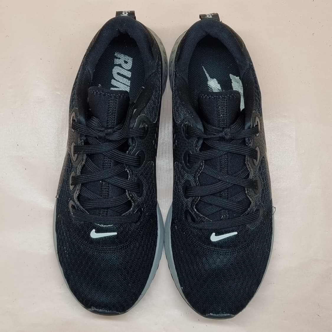 나이키 레전드 리액트 여성운동화240  상품이미지2