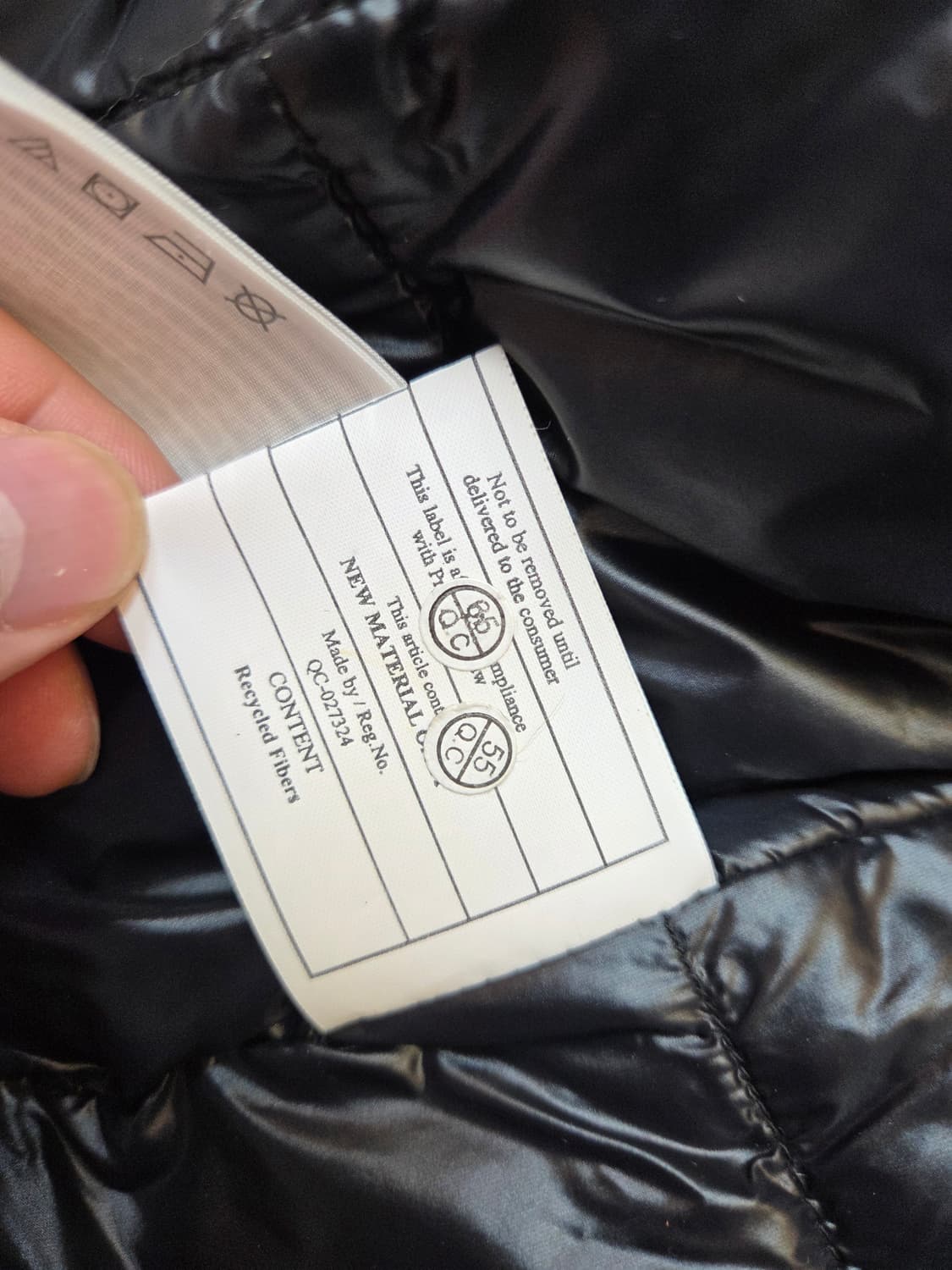 Abercrombie & Fitch 여성 롱패딩 블랙 색상입니다. 사이즈 상품이미지8