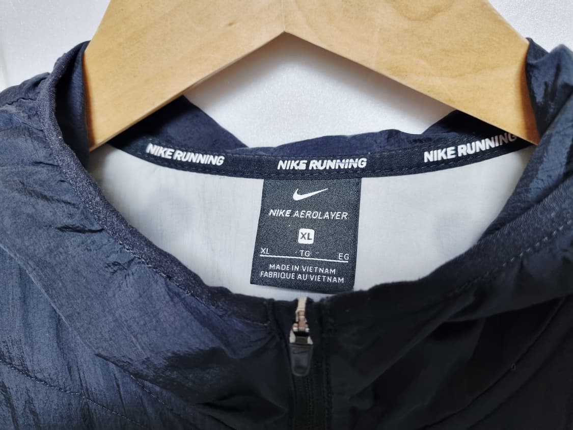 남성 나이키 러닝 에어로레이어 경량 패딩 트레이닝복 러닝복 런닝복 상품이미지2