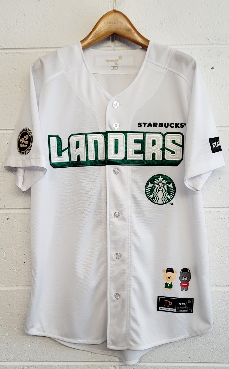 [95.M]SSG랜더스 X 스타벅스 22주년 기념 콜라보 져지(유니폼) 상품이미지1