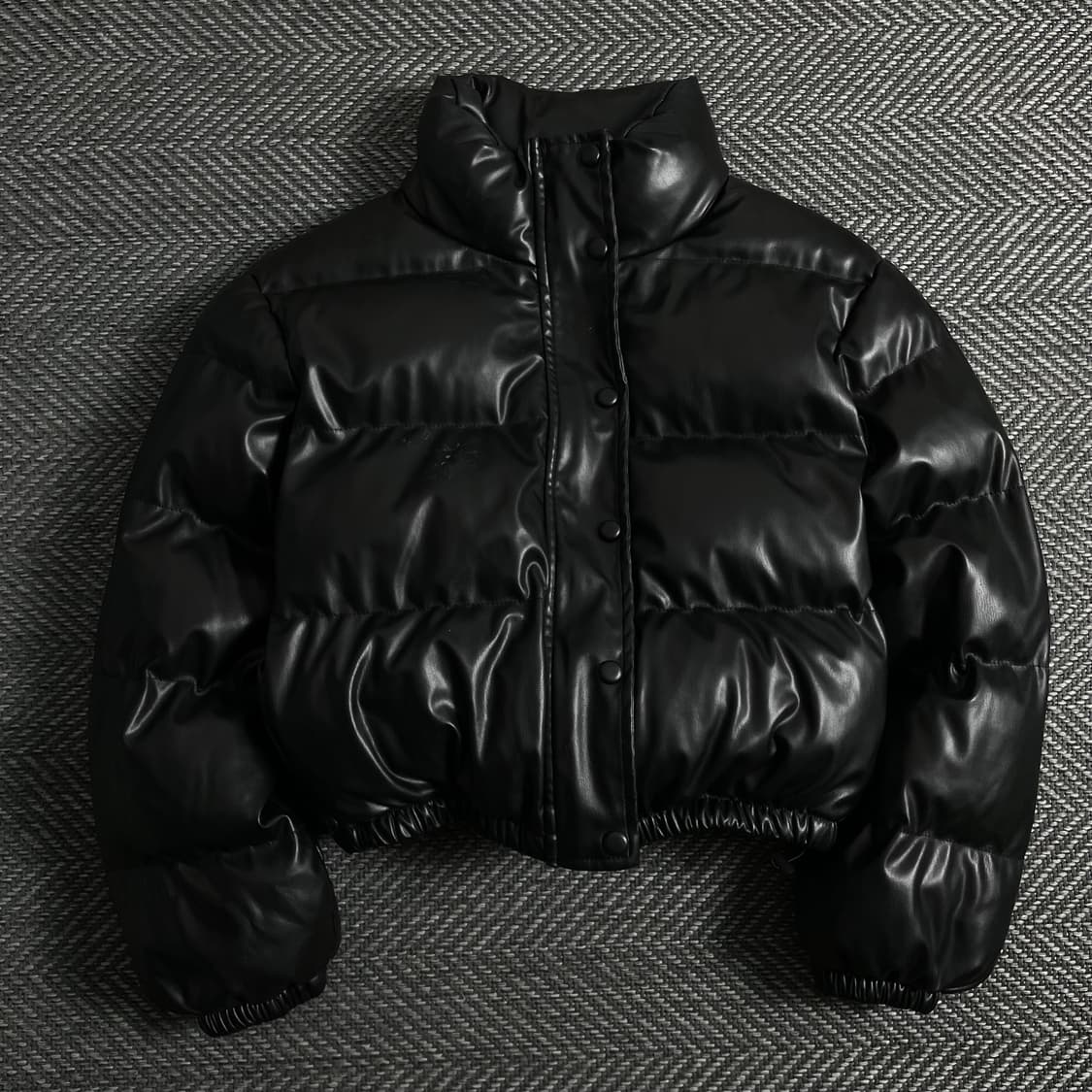 FANDY LOKAR 블랙 레더 크롭 숏패딩y 3860 상품이미지2