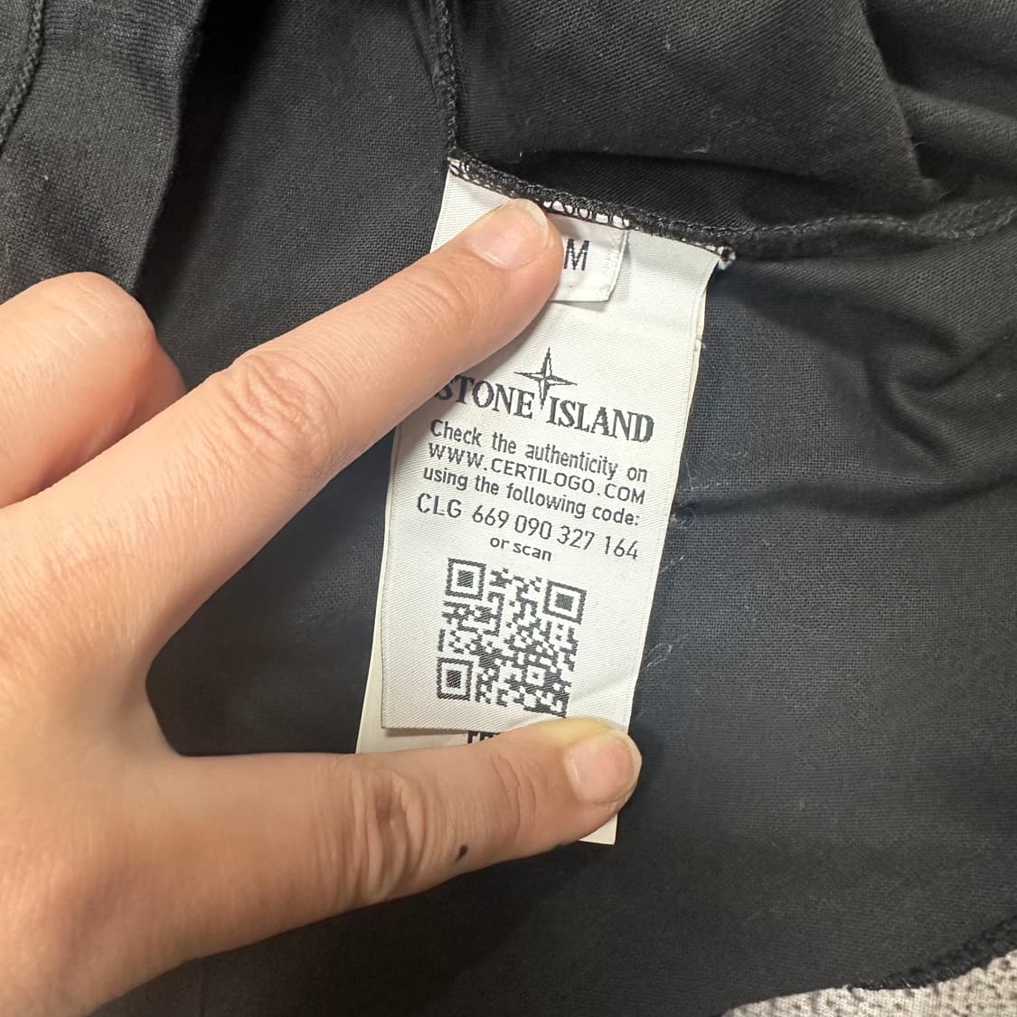 ✨ (바배) 스톤 아일랜드 블랙 반팔티  상품이미지4