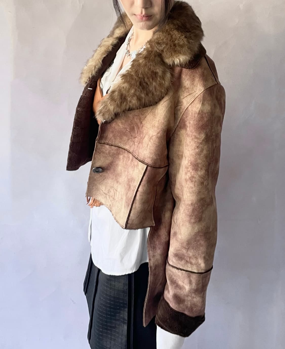 Distressed shearling crop jacket 상품이미지1