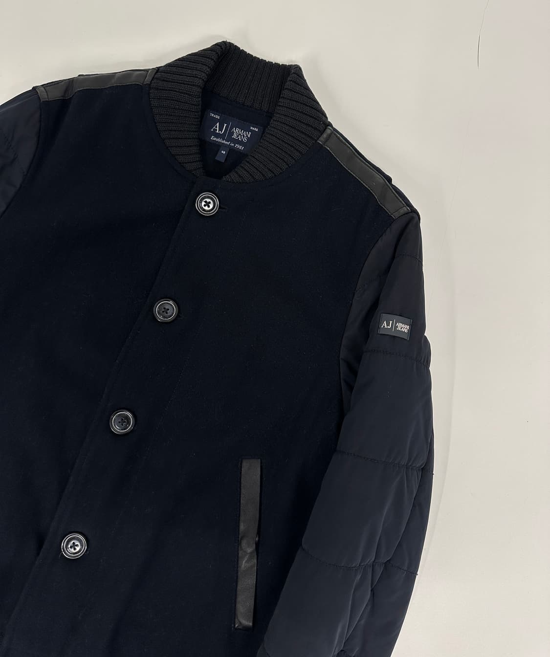 아르마니 퀼팅 울 자켓(실측s/m) 상품이미지1