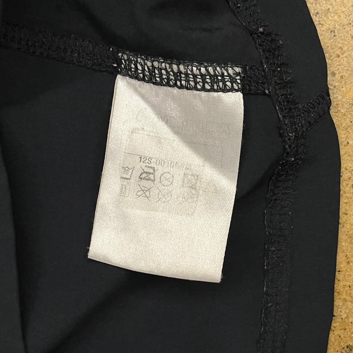 [정품] 몬츄라 프리퍼폼 매글리아 반집업 긴팔티 b18 상품이미지5