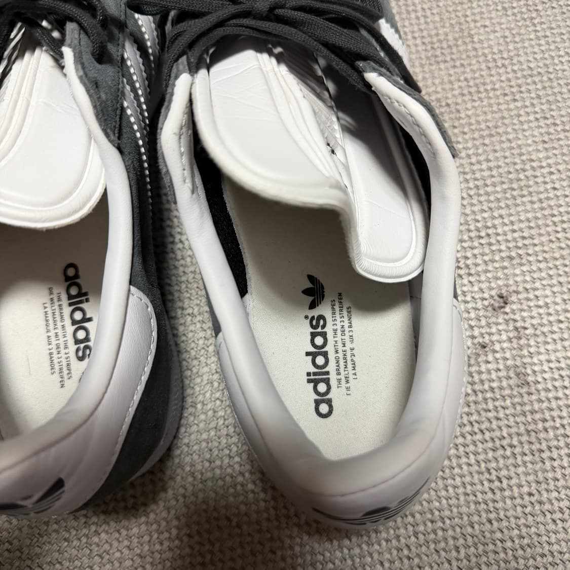 아디다스 가젤 스웨이드 그레이 스니커즈 상품이미지6