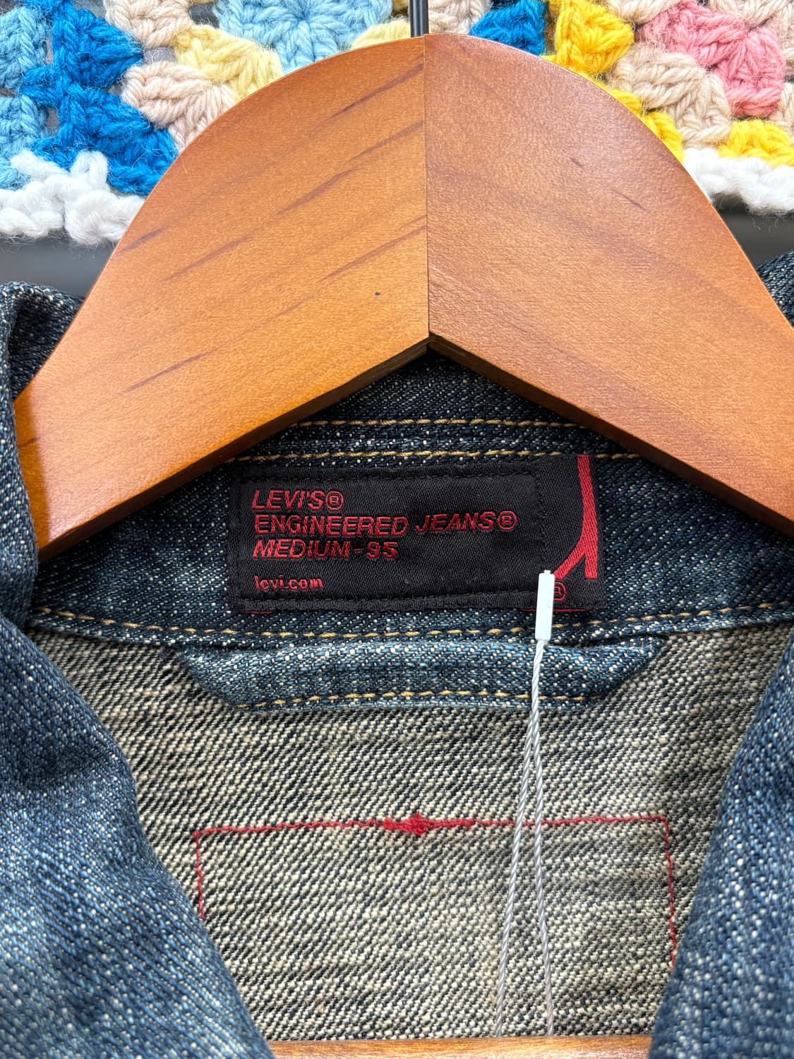 리바이스 엔지니어드 워시드 데님 자켓 상품이미지5