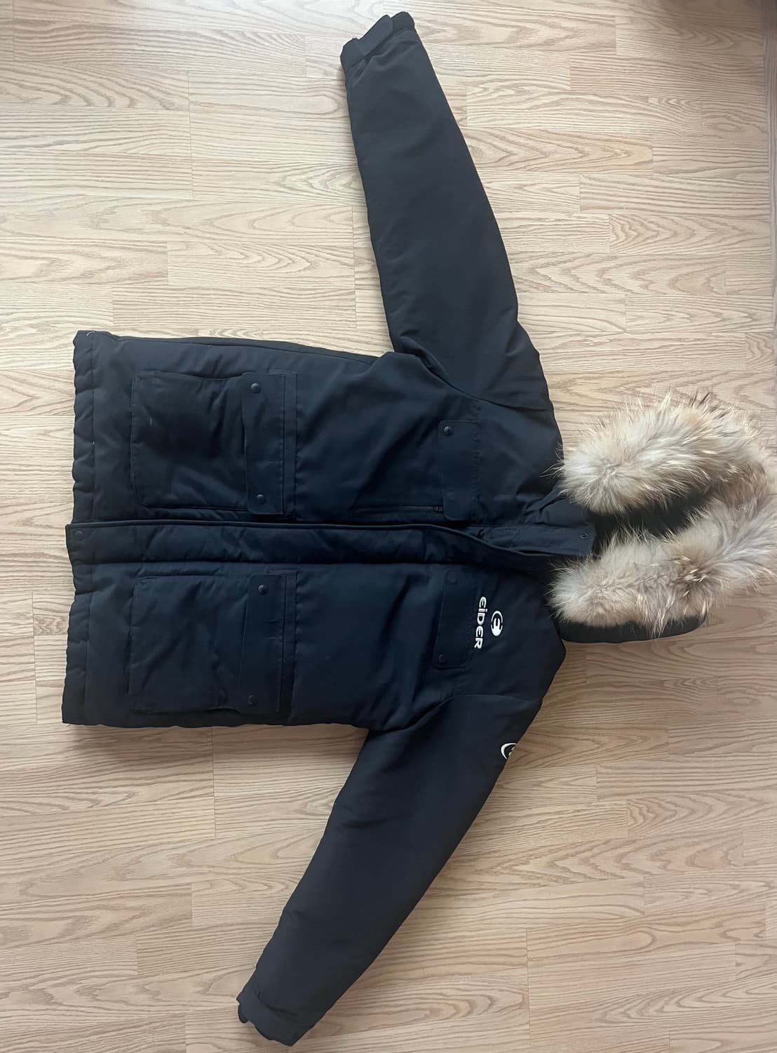 아이더 패딩 블랙 L (DMW19575Z105) 상품이미지1