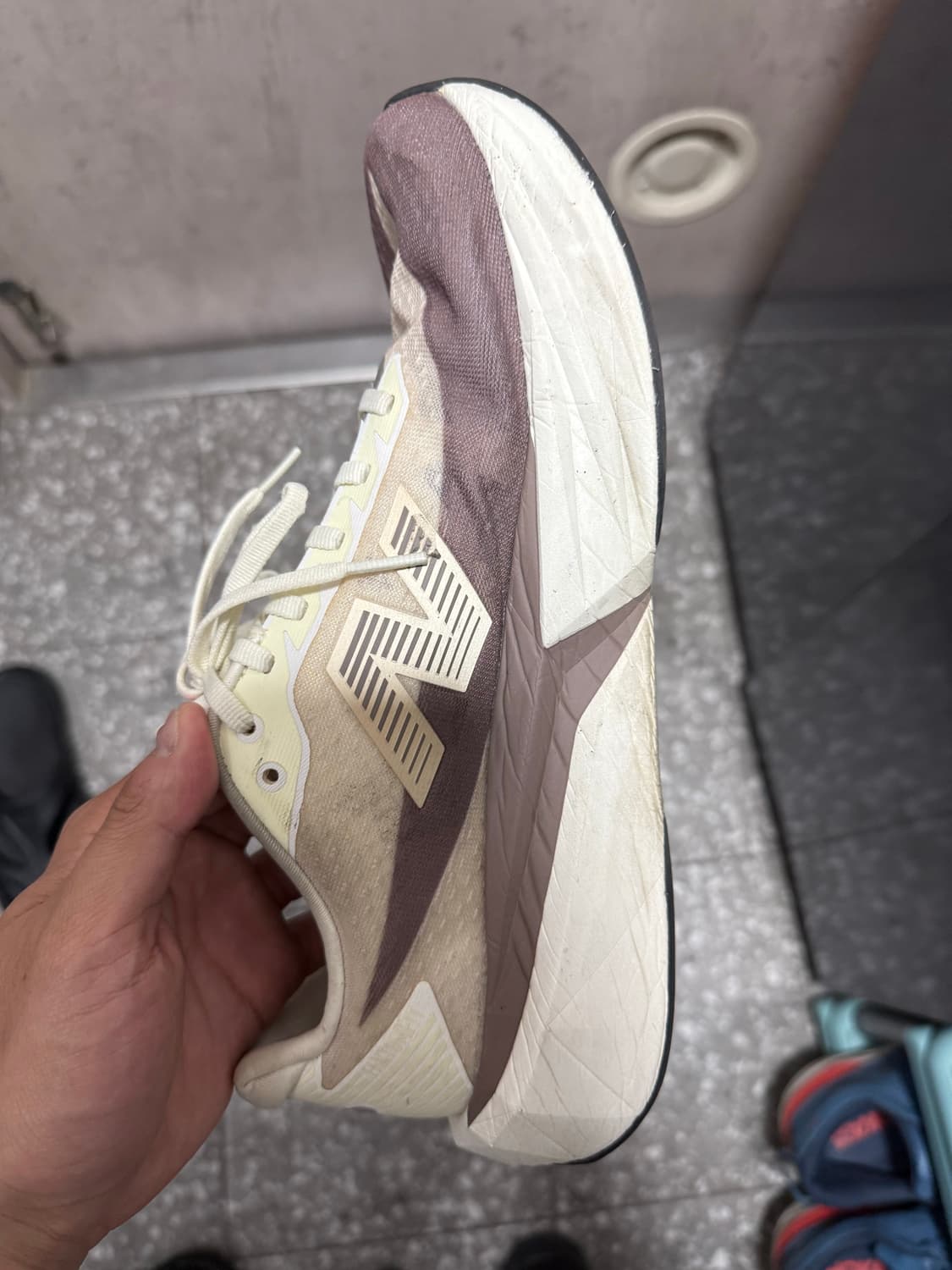 뉴발란스 퓨어셀 레벨 V5 베이지 브라운 D 280 상품이미지4