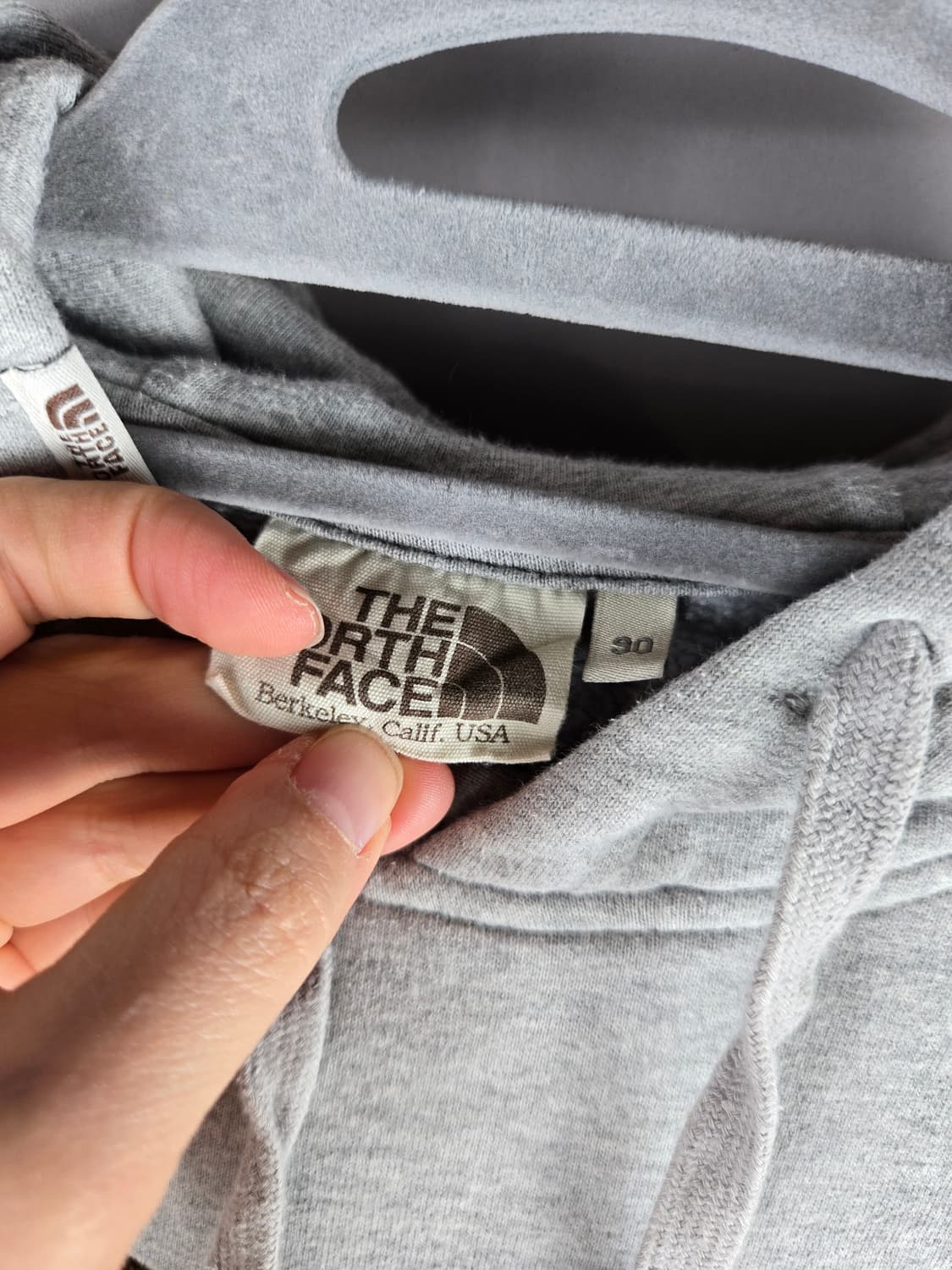 [무료배송]노스페이스 90 여성 기모 후드티 후드 티셔츠 회색 상품이미지9