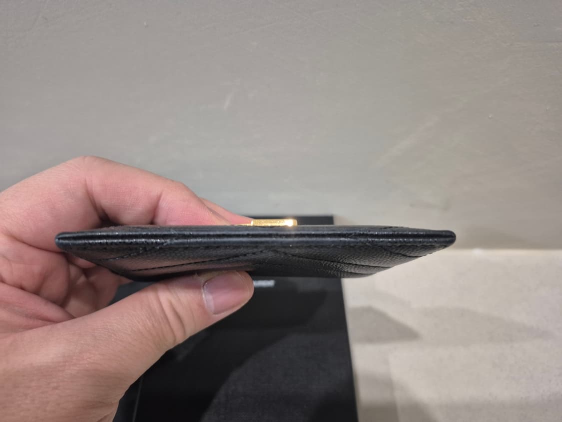 생로랑 정품 블랙 캐비어 스킨 마틀라세 금장 카드지갑 팝니다 풀박스 상품이미지6