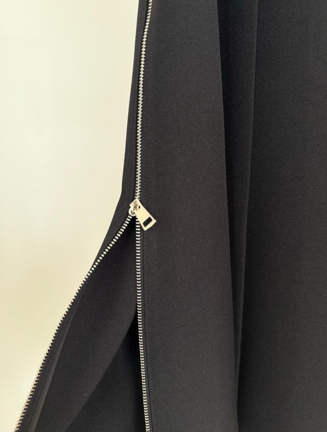 LCDC 블랙 플리츠 스커트 상품이미지5