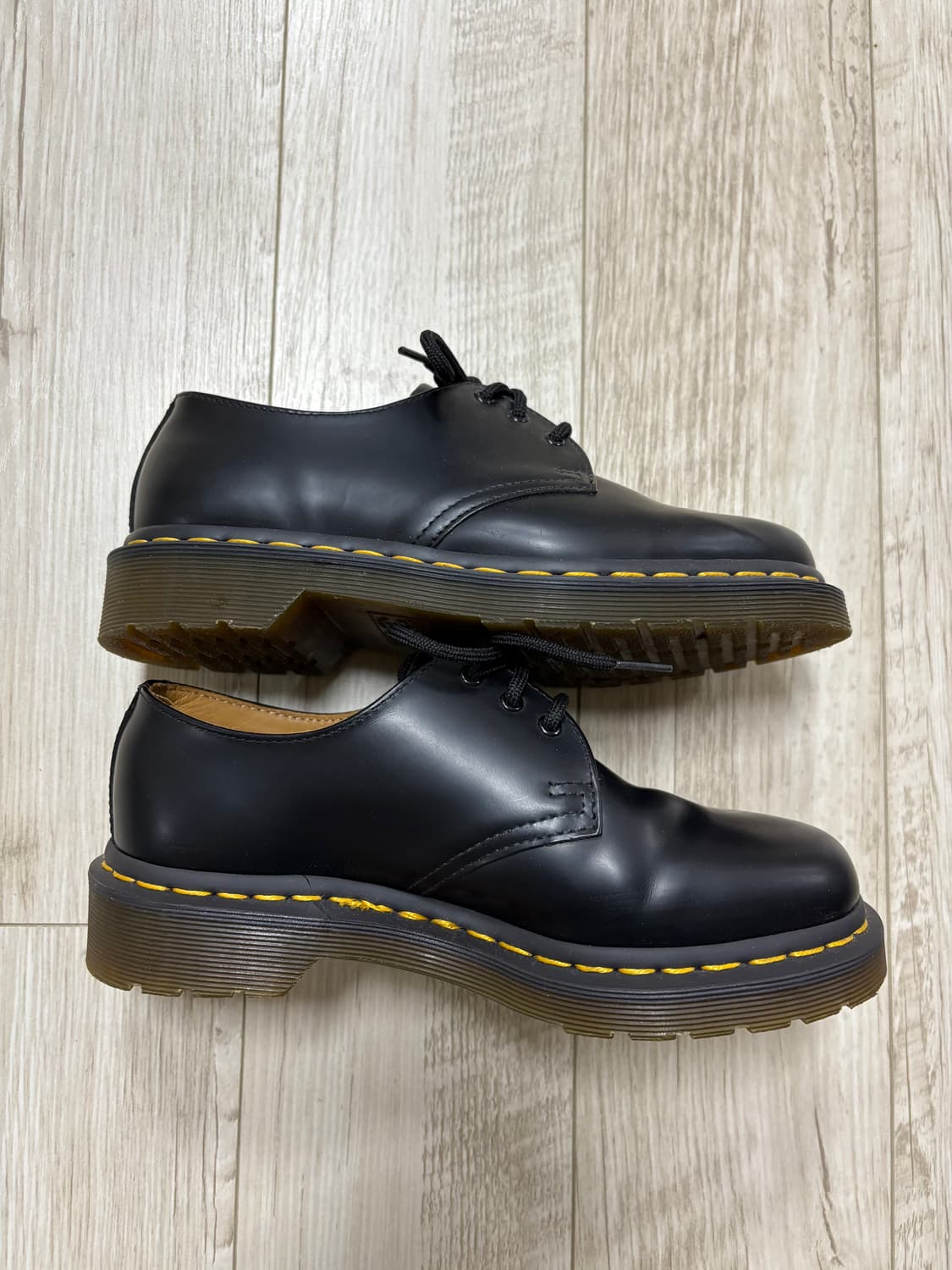 닥터마틴 1461 3홀 스무스 230 상품이미지3