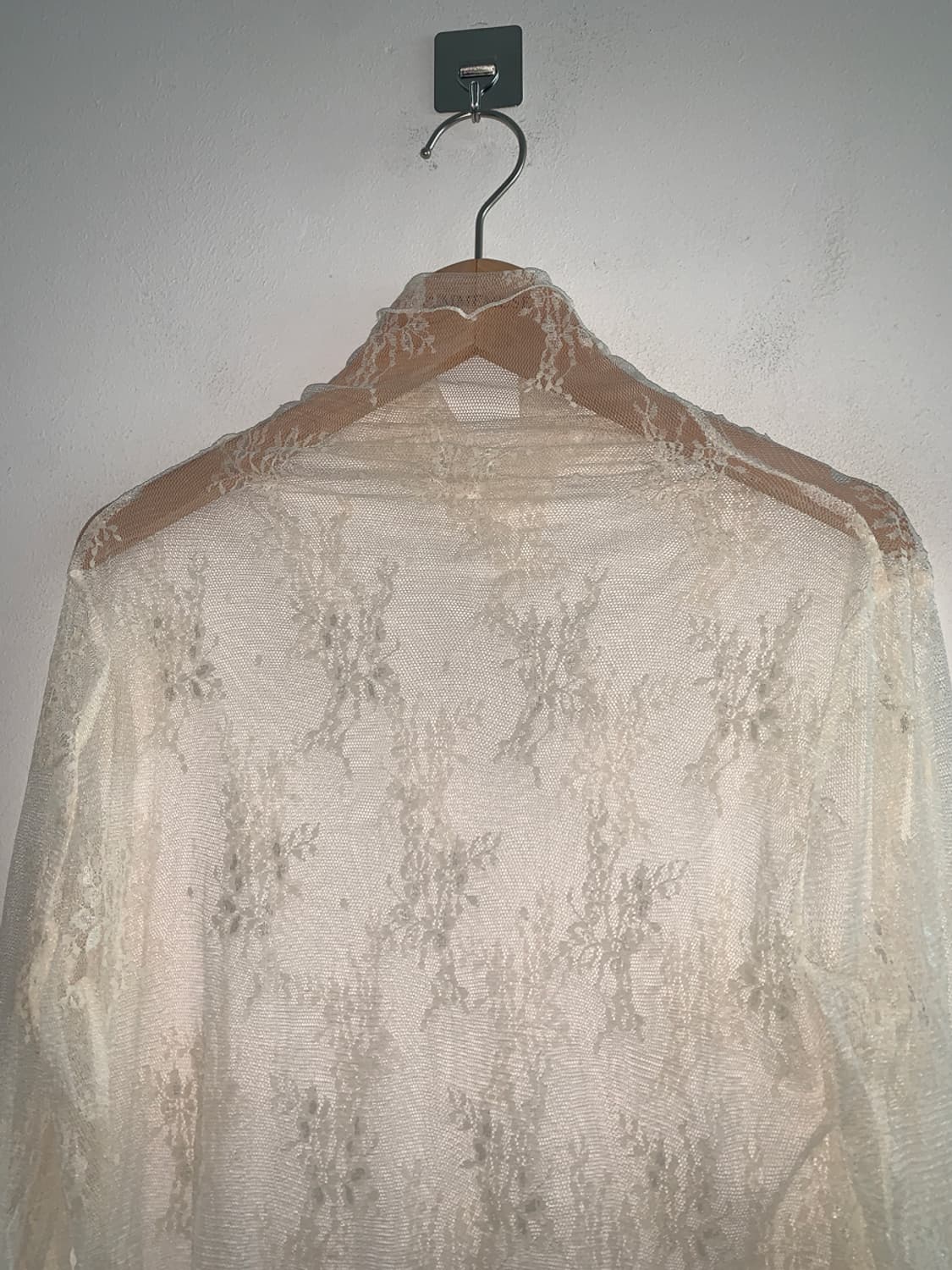 Lace high neck see through blouse t 상품이미지3