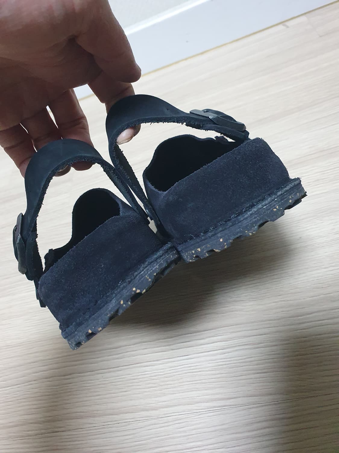 버켄스탁 루트리 스웨이드 클로그 230 상품이미지6