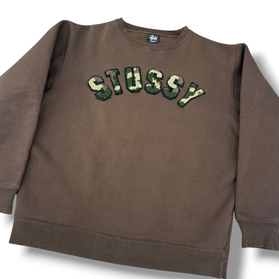 90‘s 올드 스투시 브라운 카모 플러피 로고 맨투맨 스웻셔츠 상품이미지3