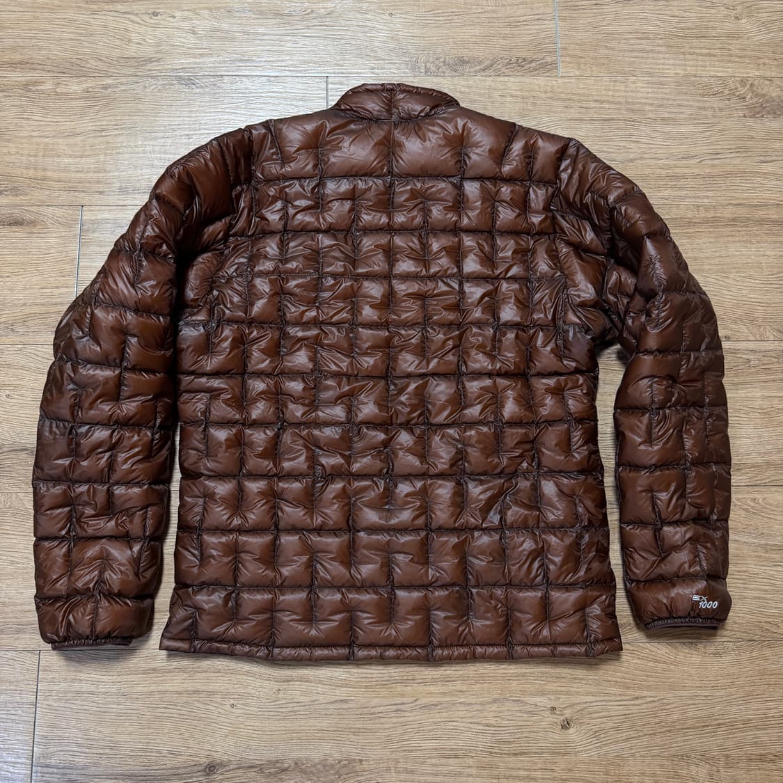 몽벨 플라즈마1000 경량패딩 l사이즈 상품이미지2