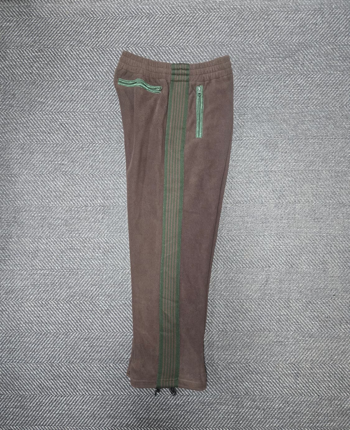 니들스 플리스 트랙 팬츠 브라운 그린 상품이미지3