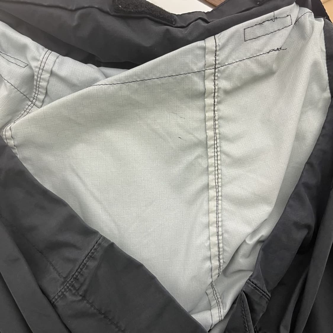 아디다스 레알마드리드 100주년 바람막이 레인자켓 90 C10040 상품이미지7