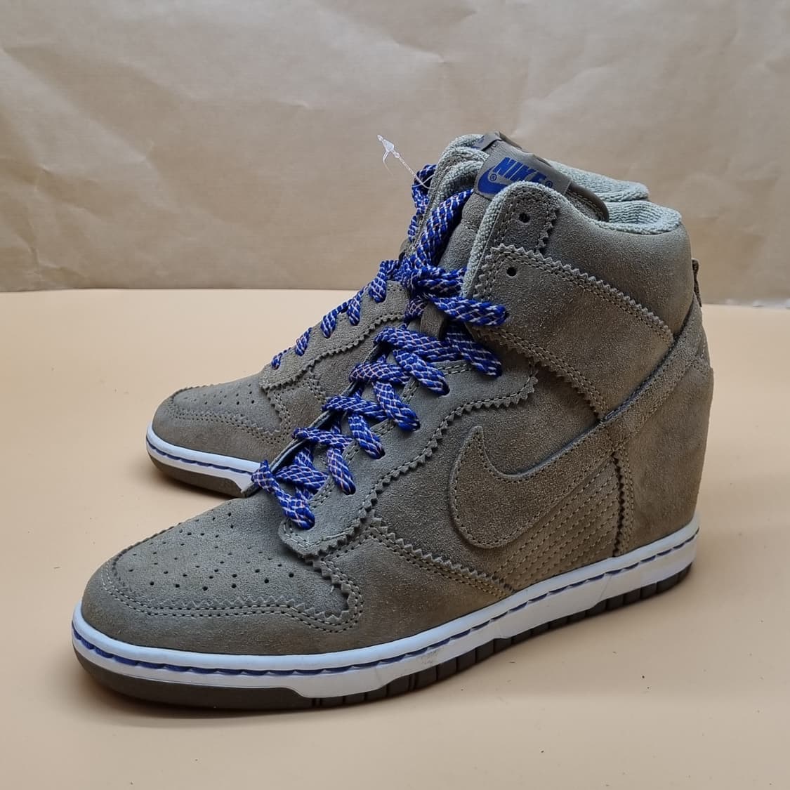 나이키 덩크스카이 브라운 하이탑250 상품이미지1