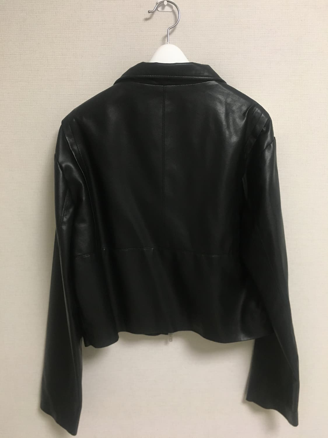 마뗑킴 가죽 레더 자켓 상품이미지2