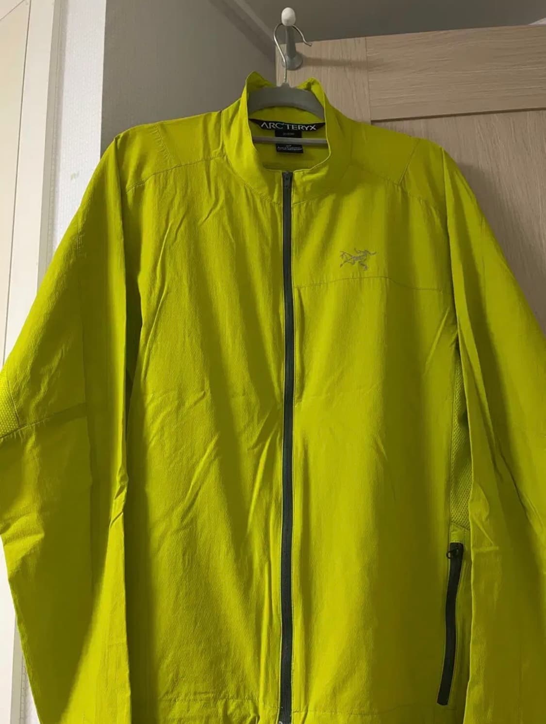 칠린호미 쇼미 착장 아크테릭스 바람막이 s사이즈 상품이미지3