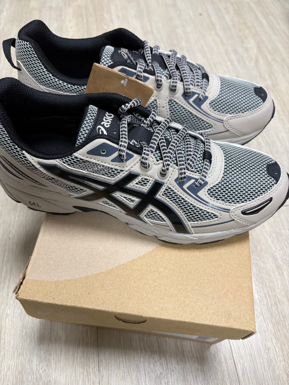 아식스 젤벤처 페더그레이 250 새상품 상품이미지4