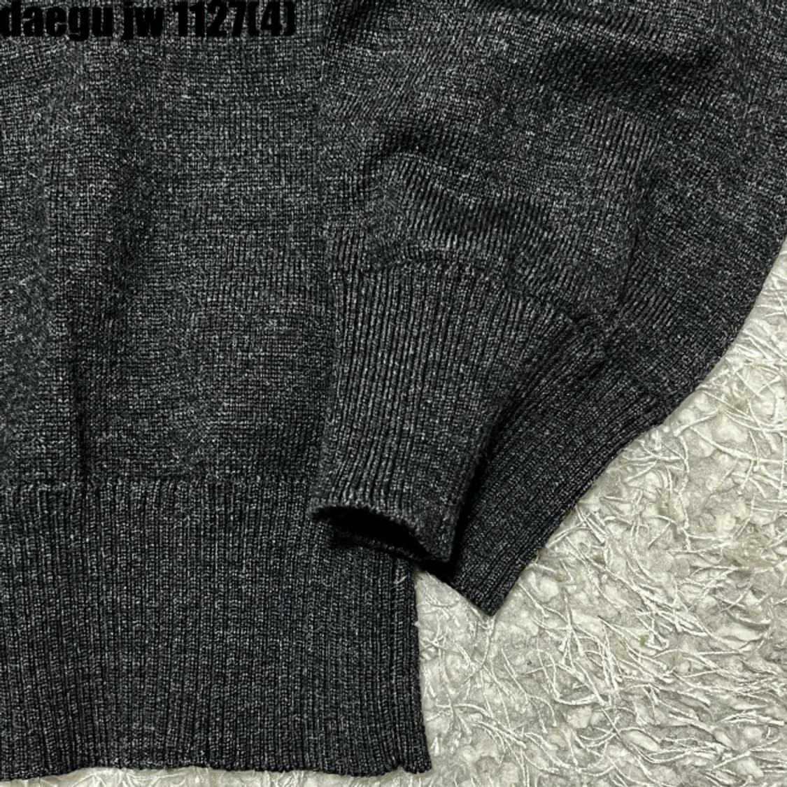 스톤아일랜드 니트 빵뀨 상품이미지3