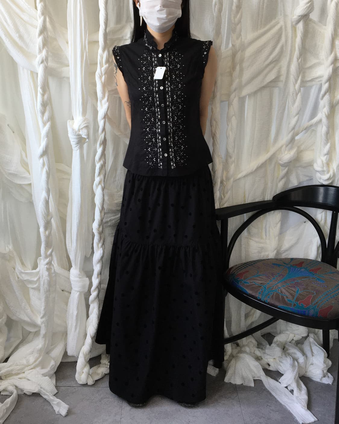 Cubic embroidery point high neck vest 상품이미지8