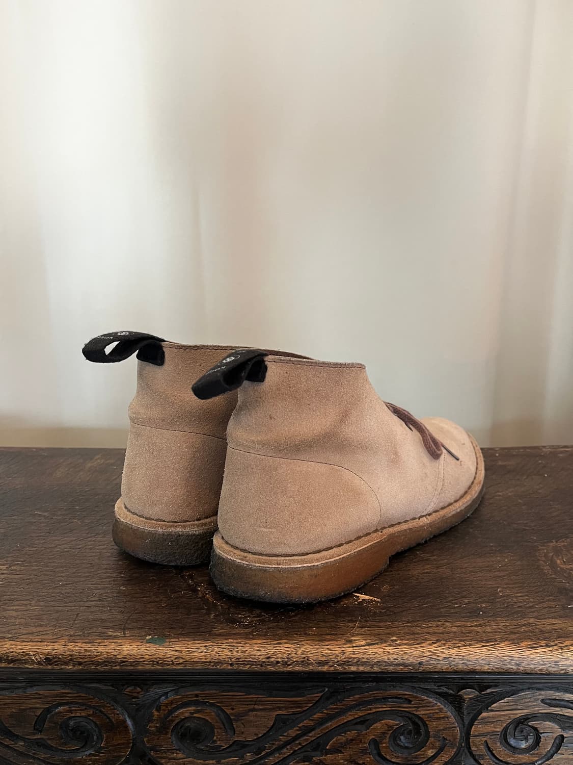 더블탭스 x 클락스 데저트 부츠 상품이미지4