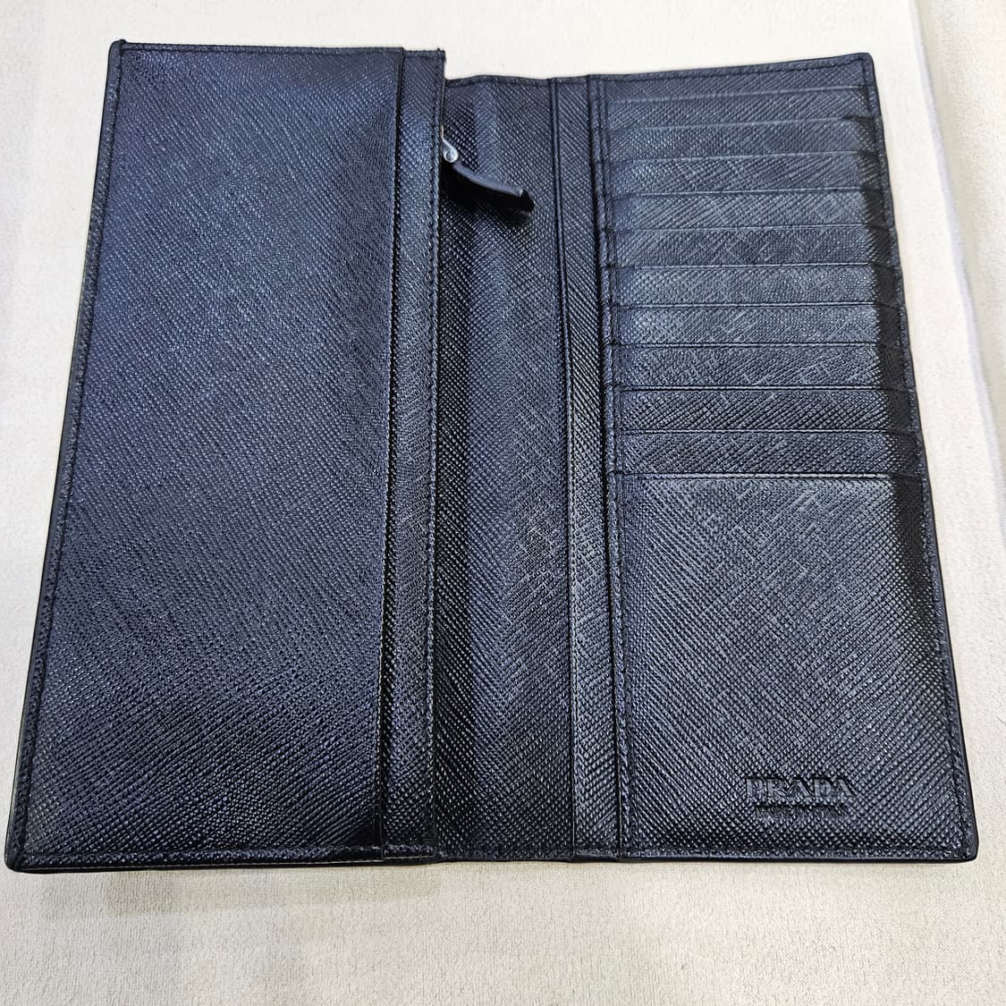 프라다 사피아노 레더 장지갑 블랙 상품이미지5