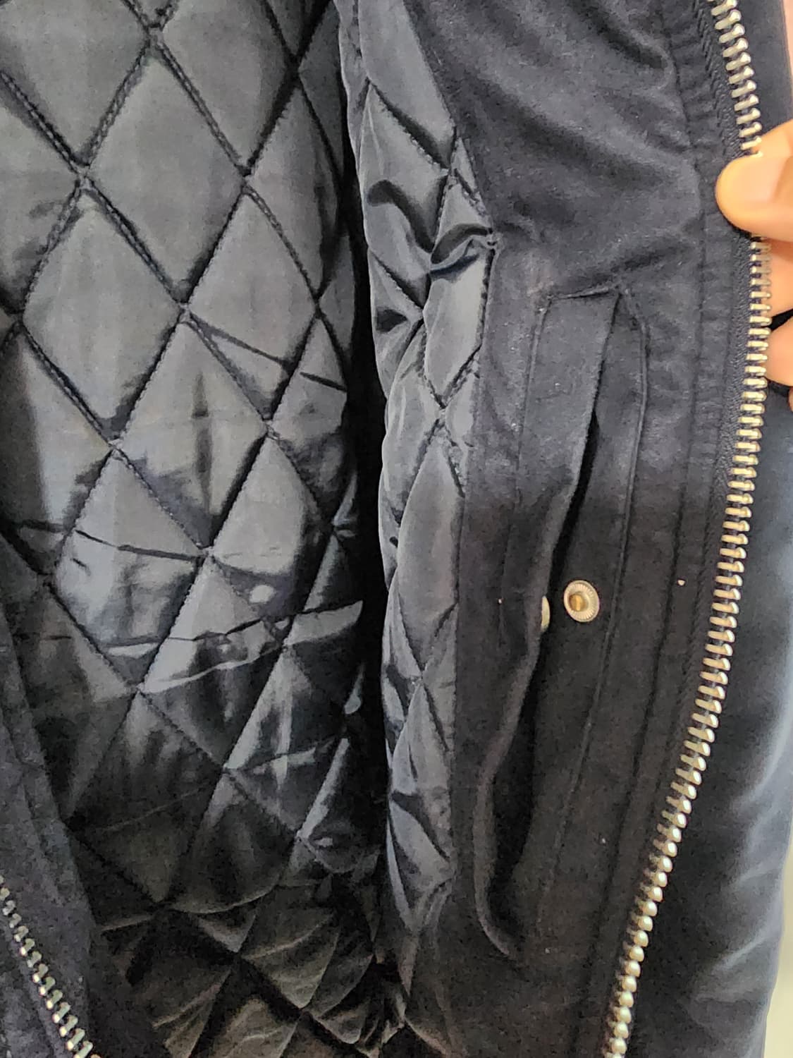 ZARA 자라 누빔 자켓 봄버 스타일 점퍼 US L사이즈(100~105) 상품이미지4