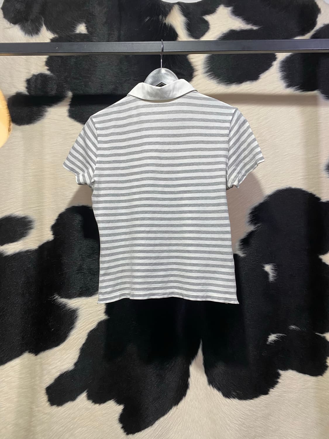 Burberry 로고 자수 스트라이프 반팔티셔츠 상품이미지6