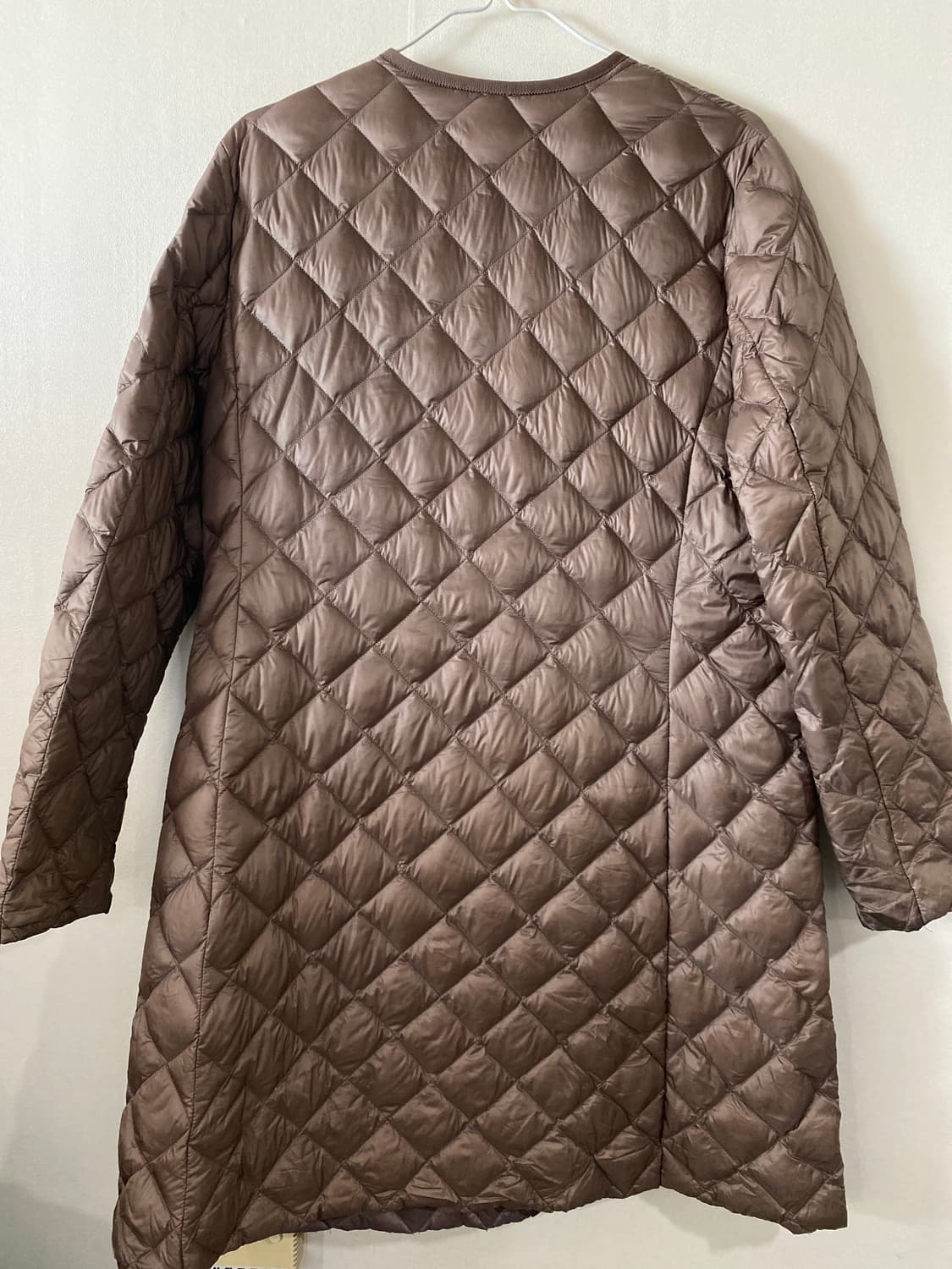 유니클로 다운 퀼팅 경량패딩 xl 상품이미지3