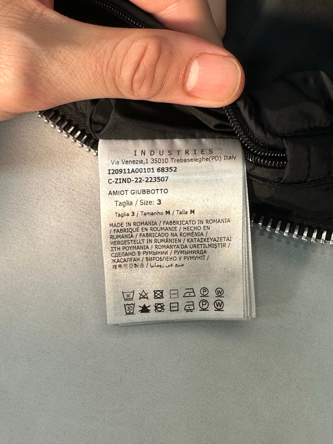 몽클레어 아미오 패딩 3 상품이미지9