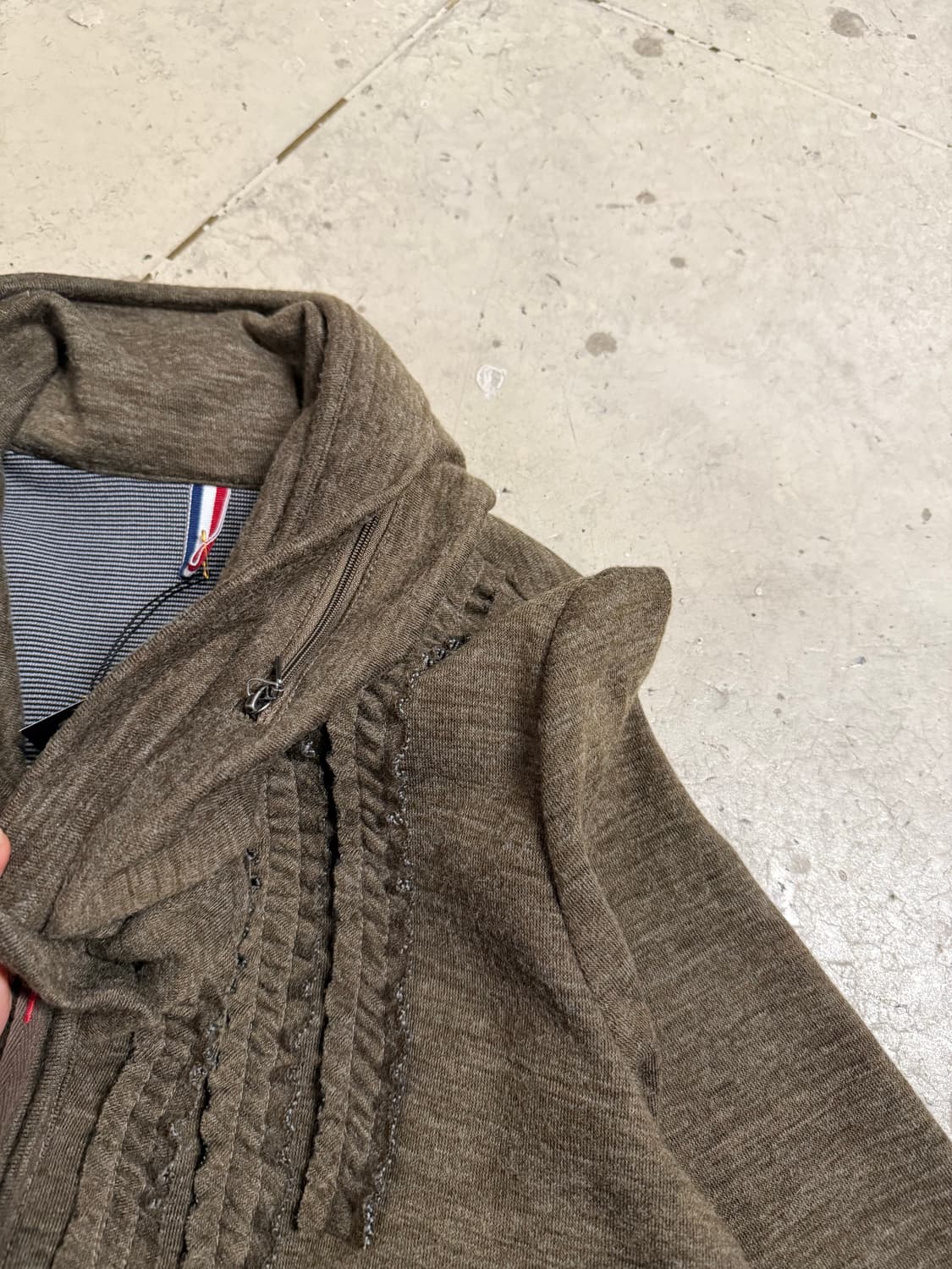 frill detail hidden hood zip-up 상품이미지7