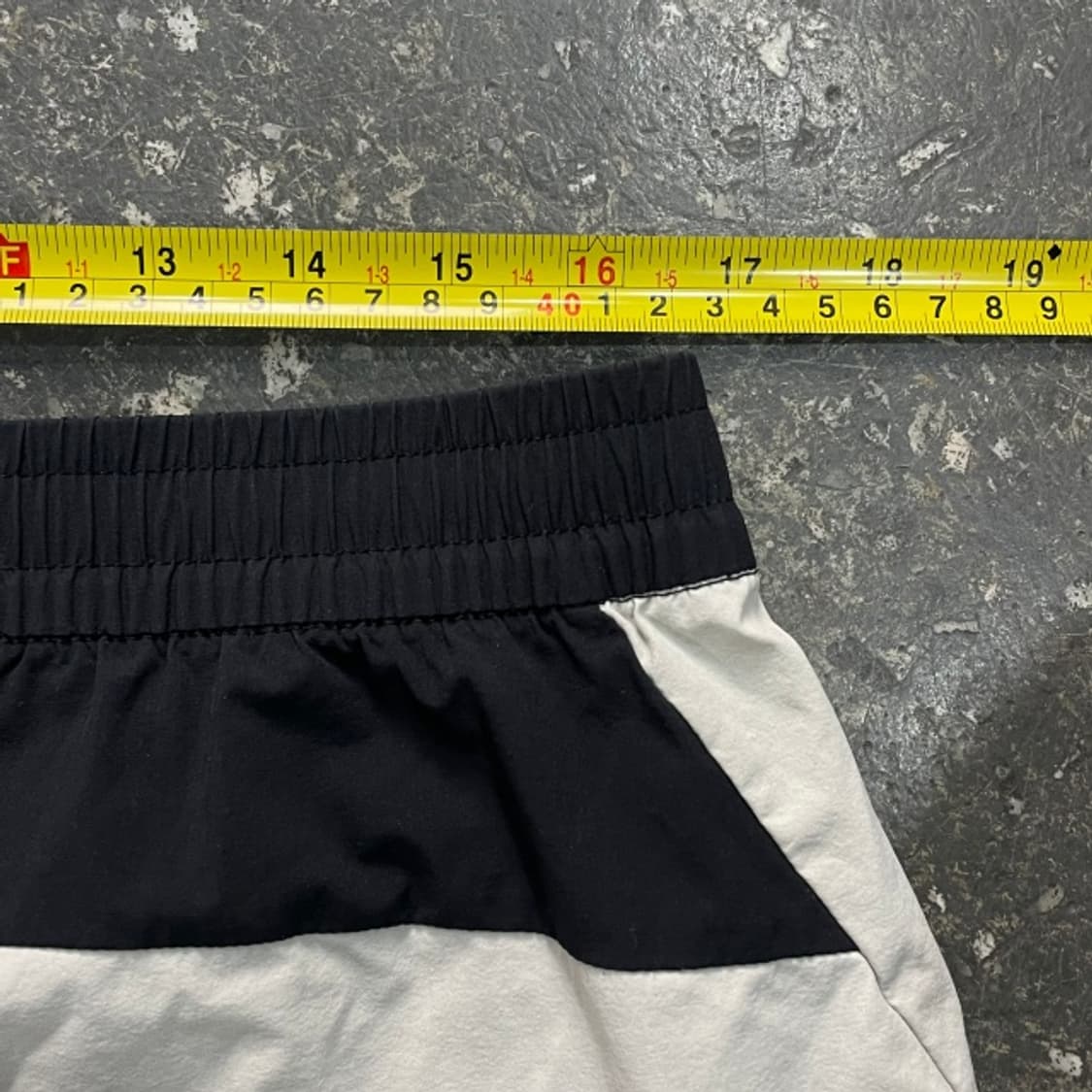 105 데상트 반바지 상품이미지9