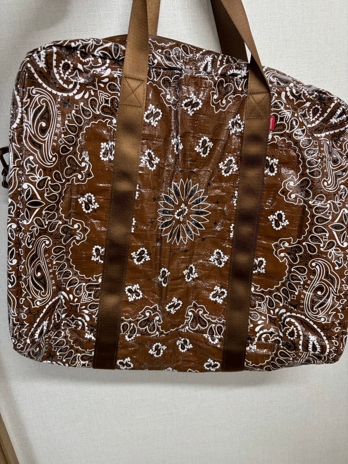 슈프림 반다나 타프 라지 더플백 브라운 - 21SS 상품이미지1