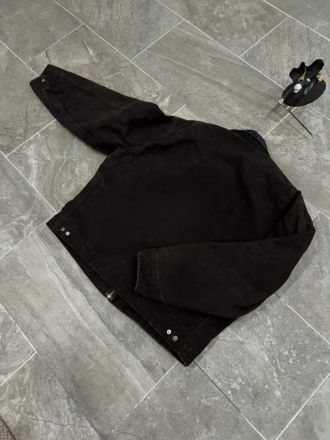 ( XL) 칼하트 디트로이트 자켓 J97 DKB 다크브라운 상품이미지8