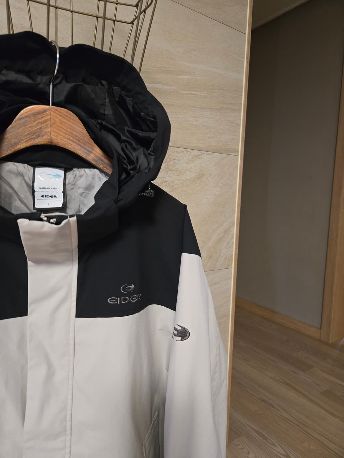 [L/100] 아이더 남성 후드 바람막이 자켓 상품이미지3