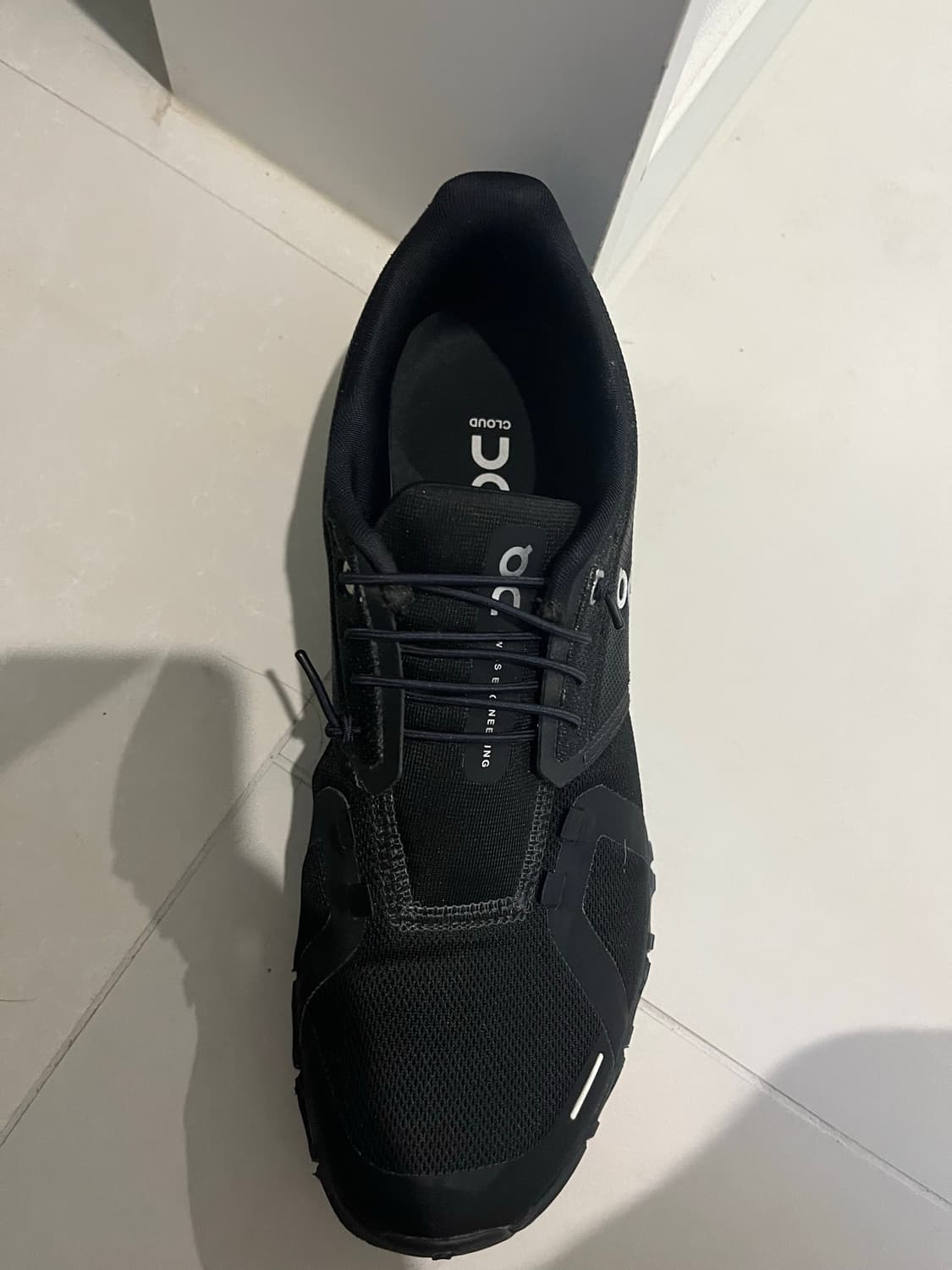 온러닝 클라우드 6 eu42 265사이즈 상품이미지8