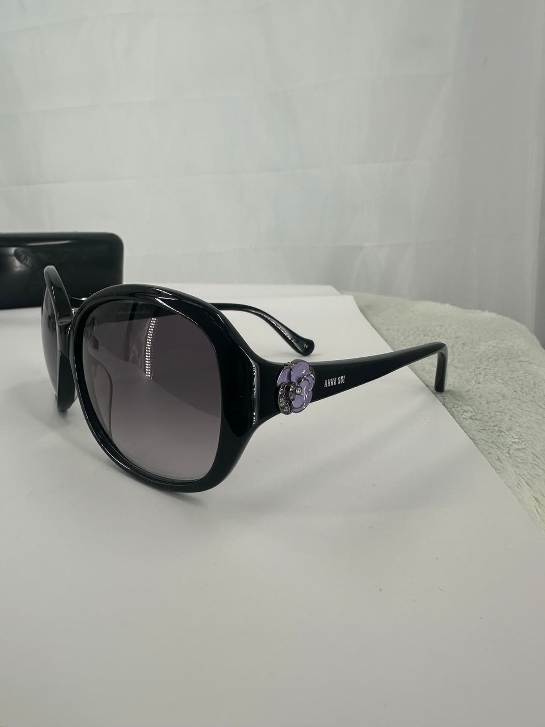 [새상품 무료배송] 정품 안나수이 Made in Italy 선글라스 상품이미지1