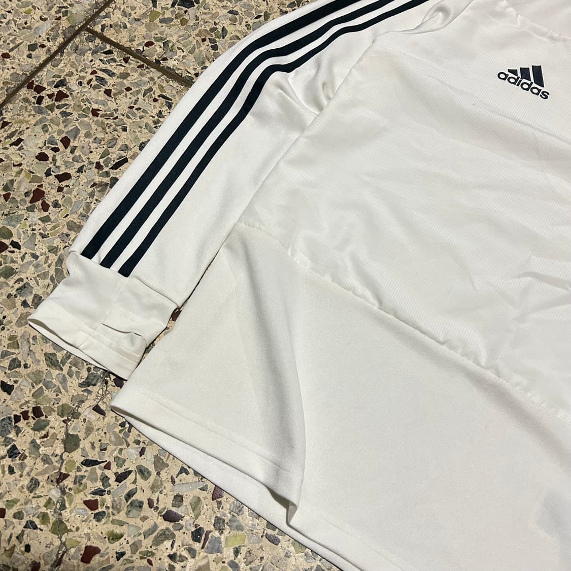 아디다스(ADIDAS) 레알마드리드 풋볼 트레이닝 트랙탑 상품이미지3