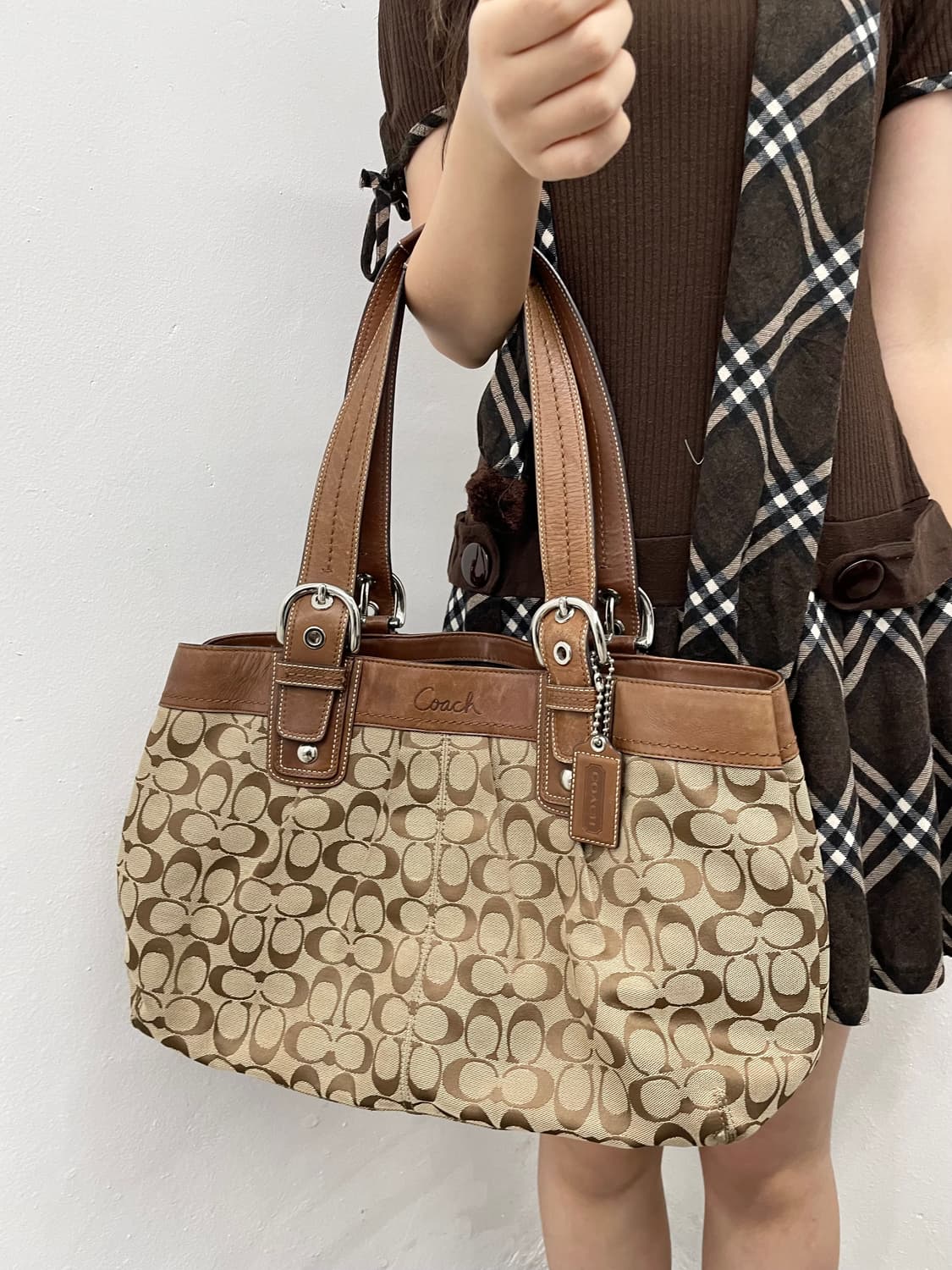 코치 자카드 버클 숄더백 상품이미지3