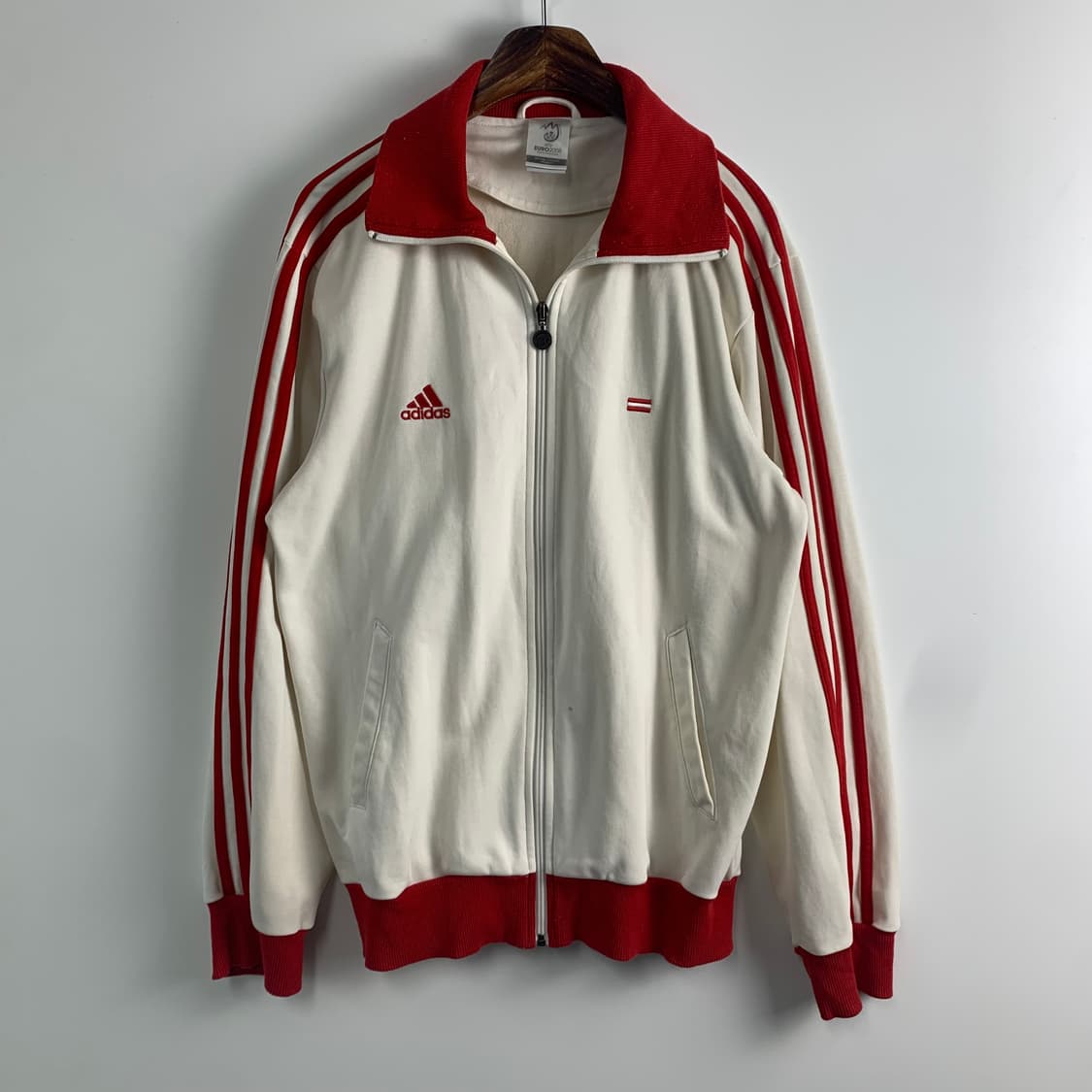 아디다스 코드로바 오스트리아 화이트 레드 져지 상품이미지3