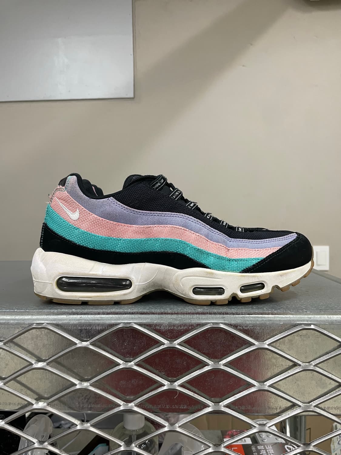 나이키 에어맥스 95 해브 어 나이키 데이 285 상품이미지4