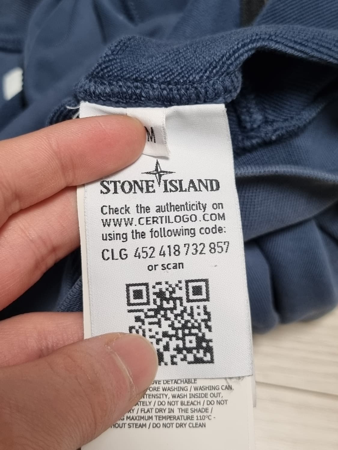 스톤아일랜드 와펜 후드집업 상품이미지4