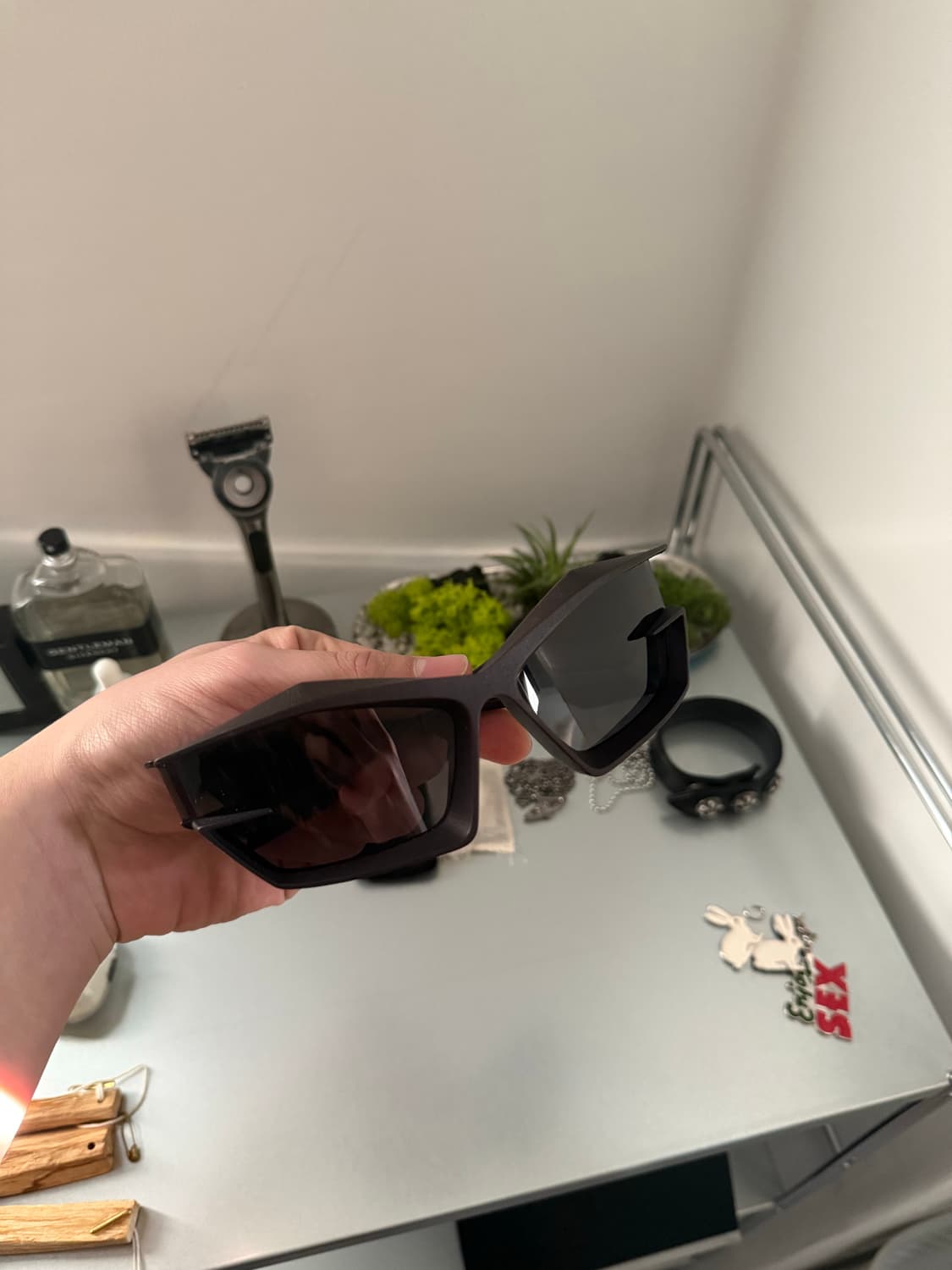 GIVENCHY G CUT SUNGLASSES 상품이미지1