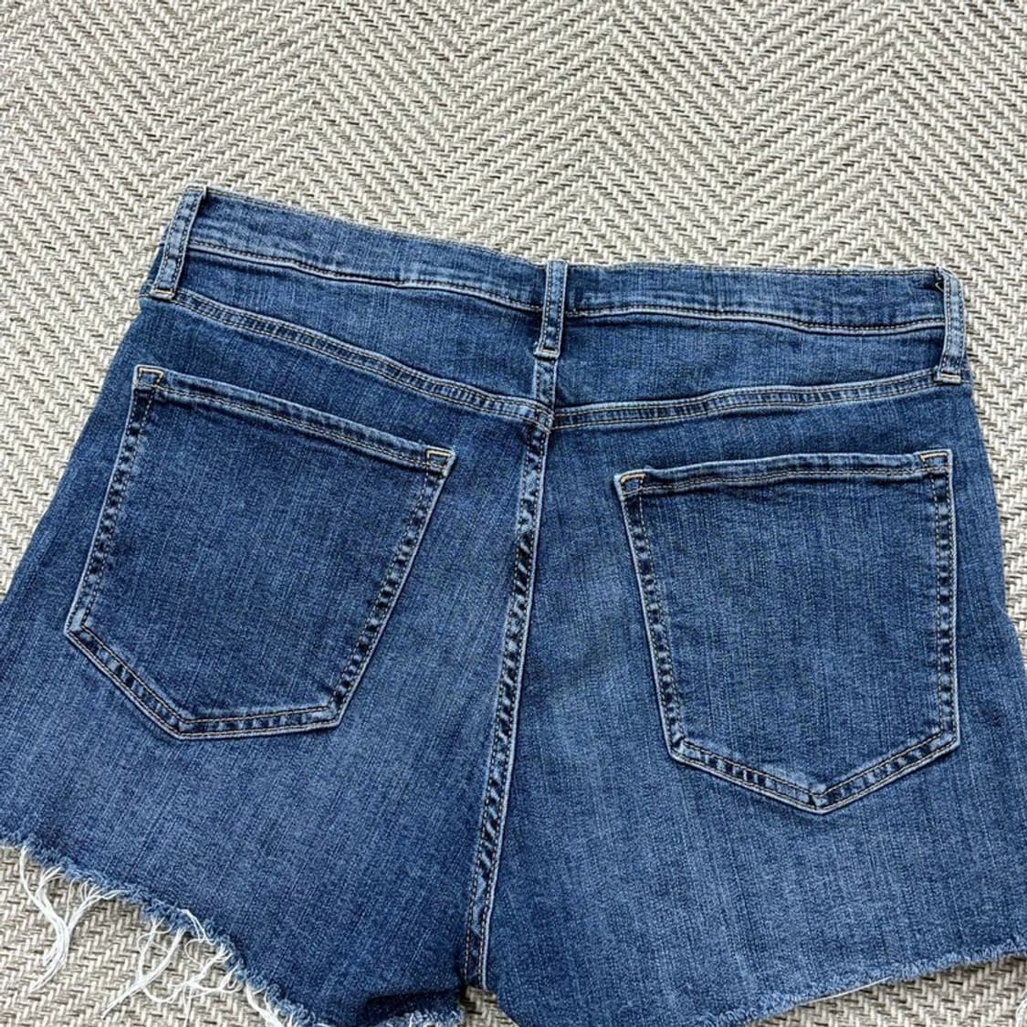 바나나리퍼블릭 사이드라인 데님 숏팬츠 v3025 상품이미지4